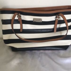 Nine West Bag. Like New. Very Clean